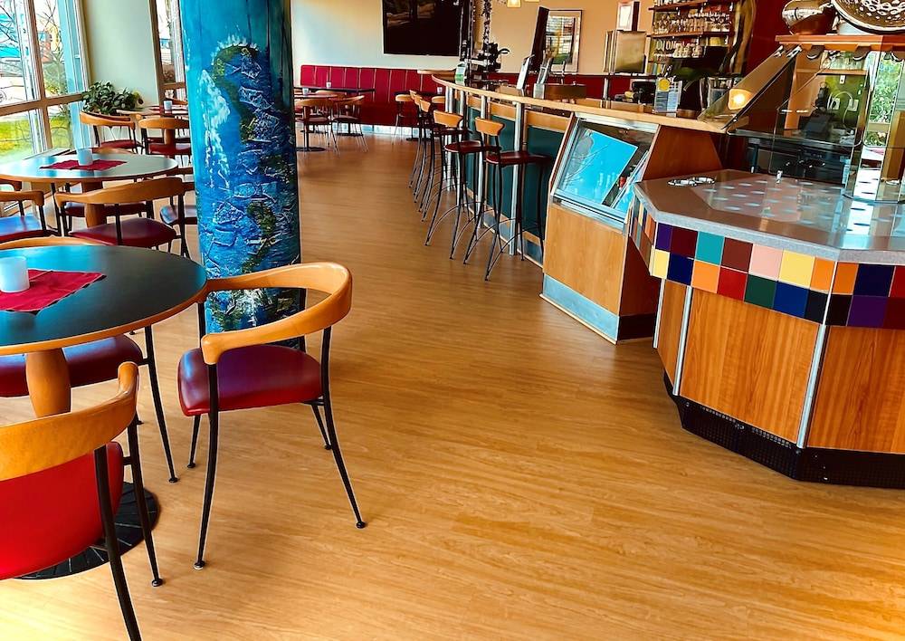 Breakfast area