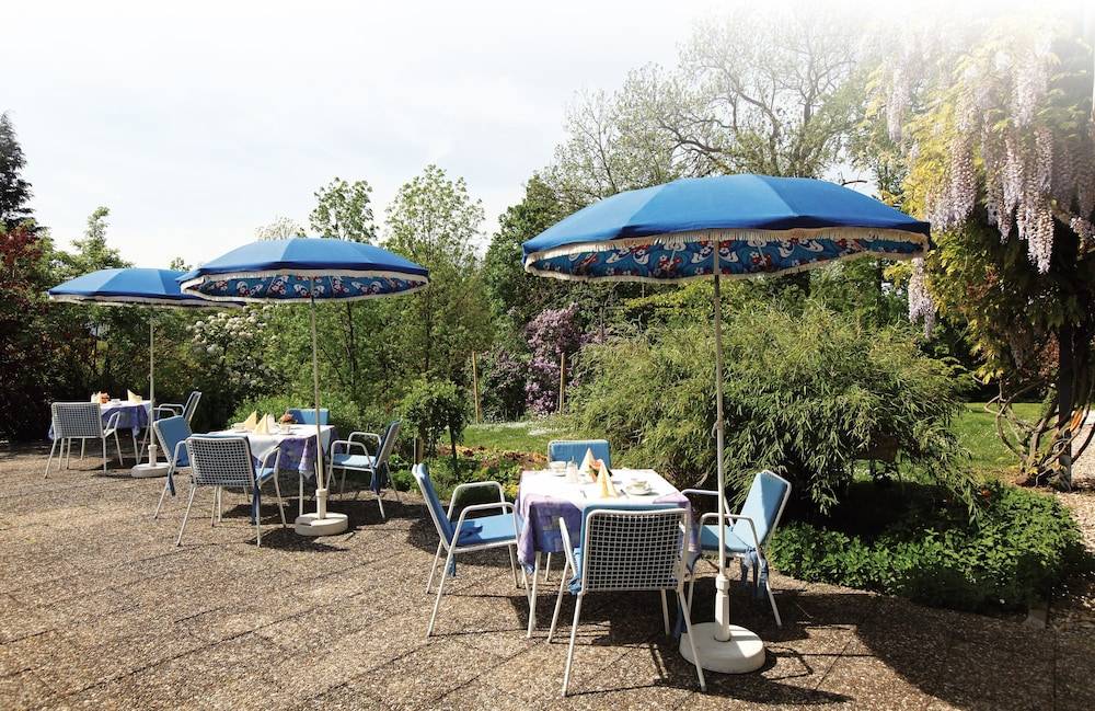 Sundeck