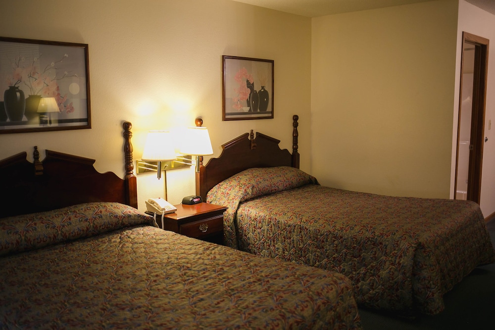 Covered Bridge Inn - photo 5