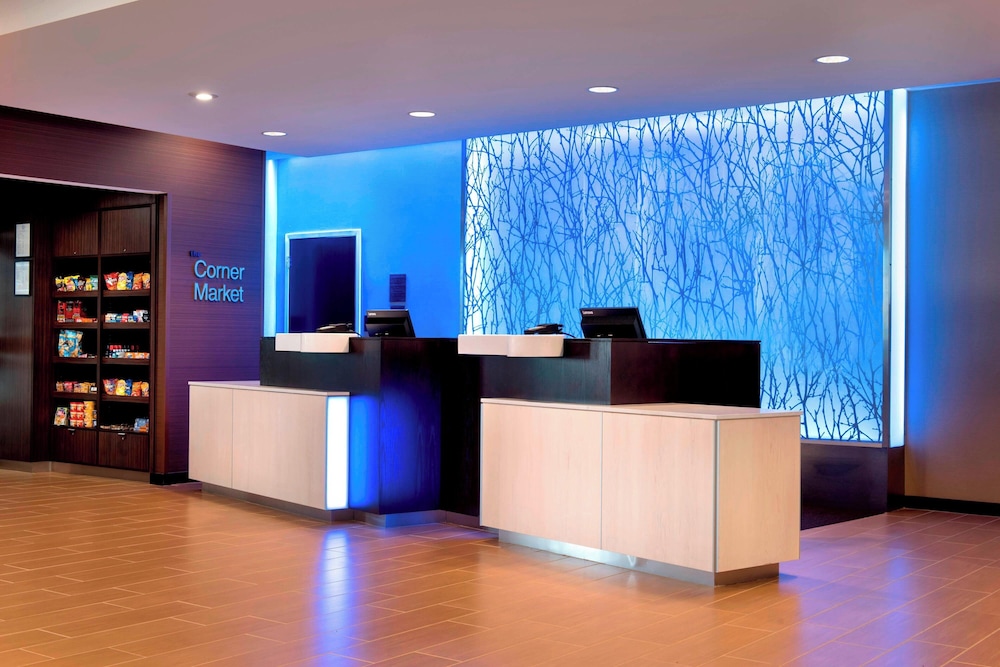 Fairfield Inn & Suites by Marriott Buffalo Amherst University - photo 3