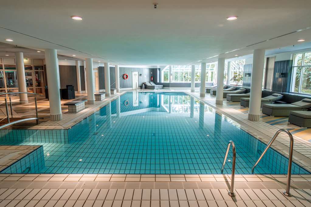 Loungers Pool Indoor