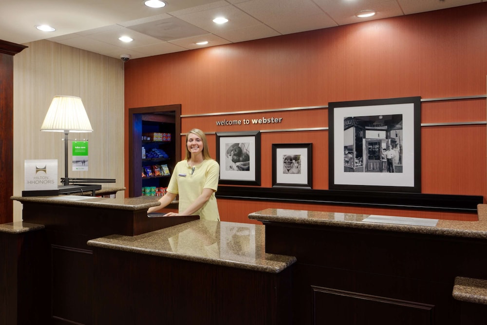 Hampton Inn Rochester Webster - photo 2