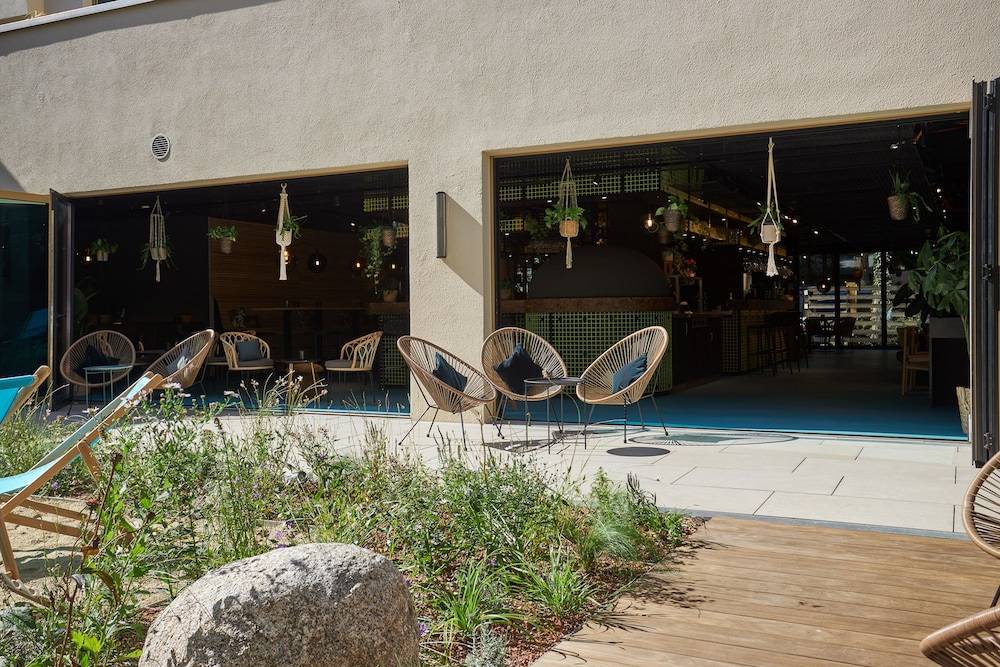 Sundeck