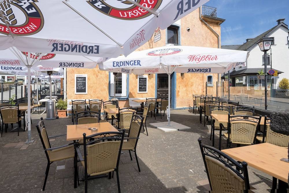 Sundeck