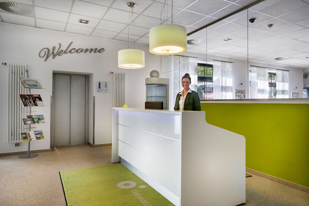 Reception TOP freiRaum stattHotel Moenchengladbach