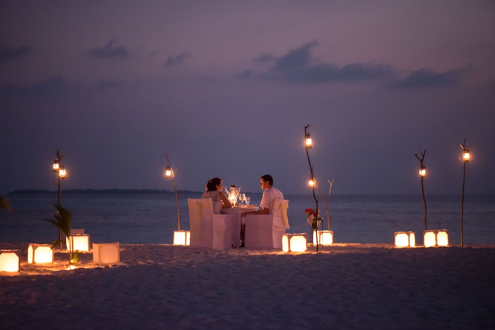 Couples dining