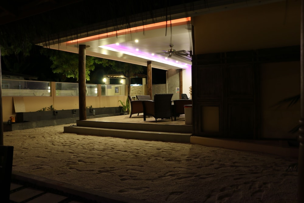 Children's play area - outdoor