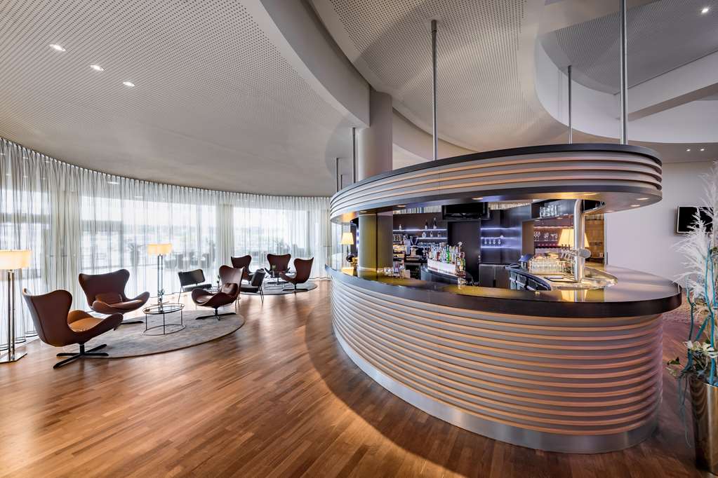 Circle Bar