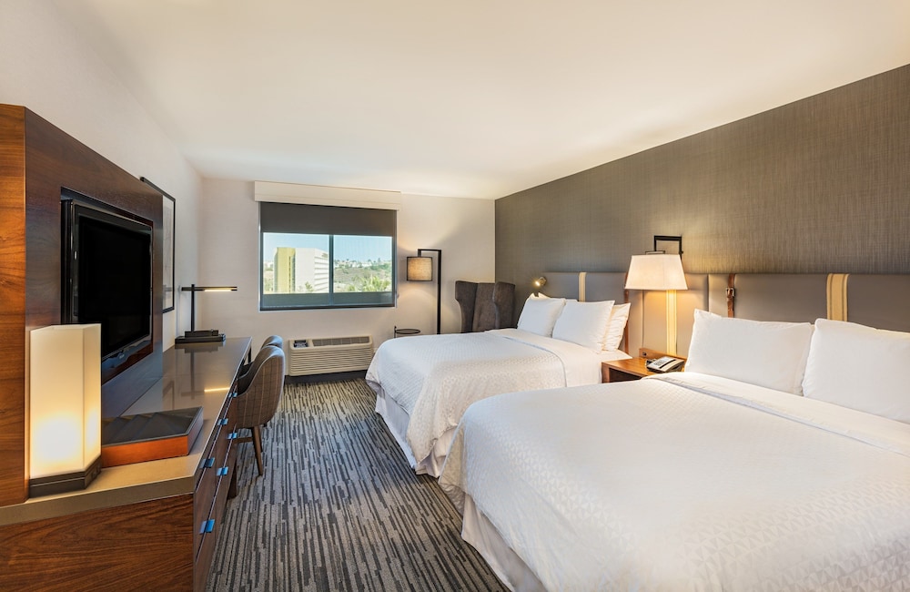 Four Points by Sheraton Los Angeles Westside - photo 5