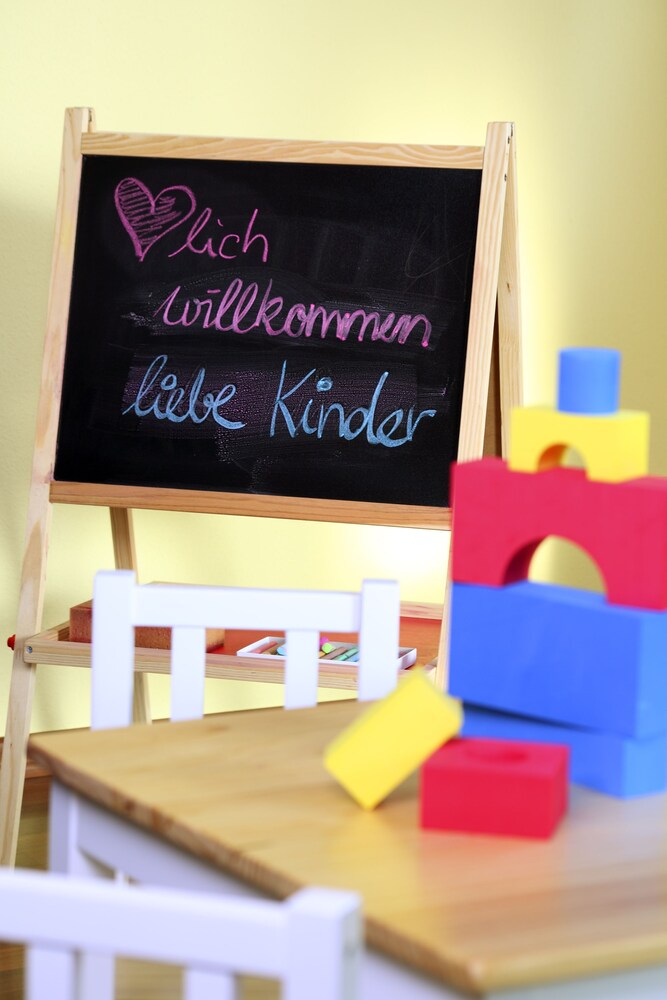 Childrens Play Area - Indoor
