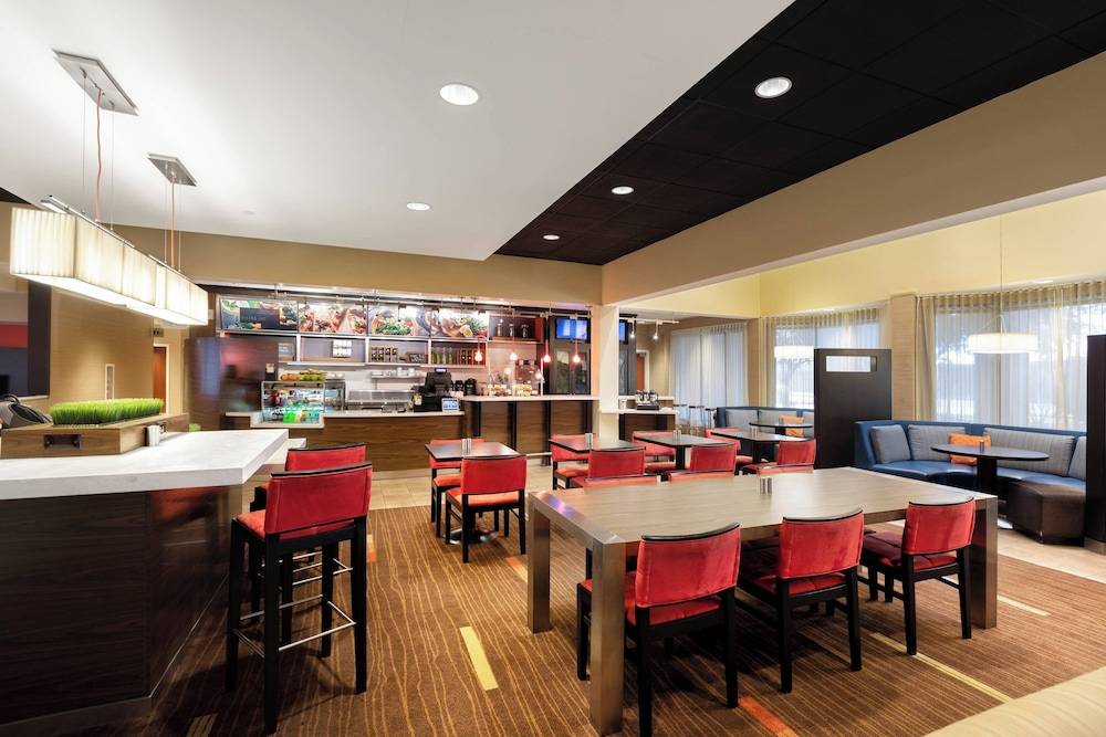 Courtyard by Marriott Dallas Fort Worth Bedford - featured photo