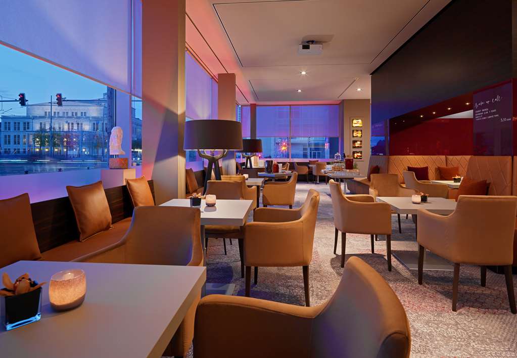Spagos lounge