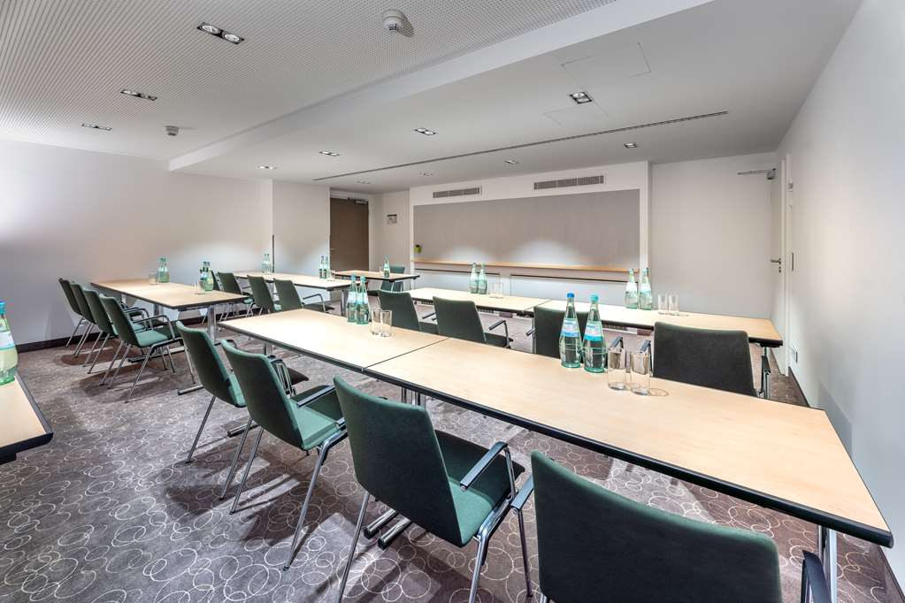Vision with classroom seating