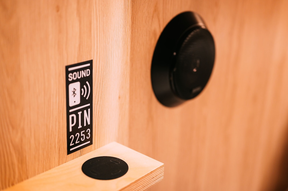 Room amenity