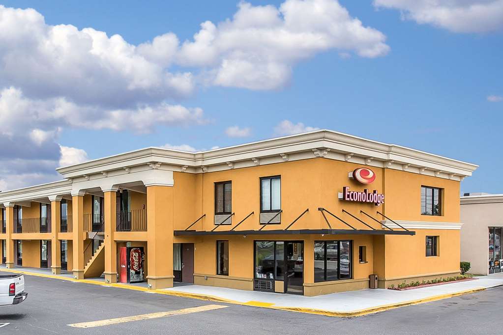 Econo Lodge Midtown - featured photo
