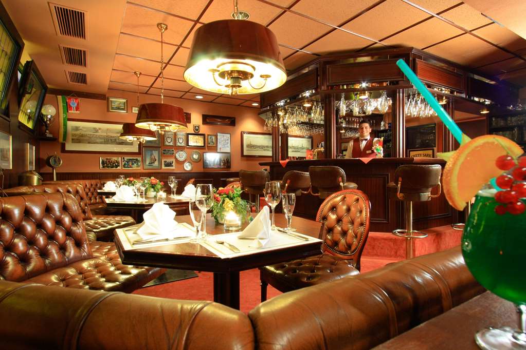 Hotel bar