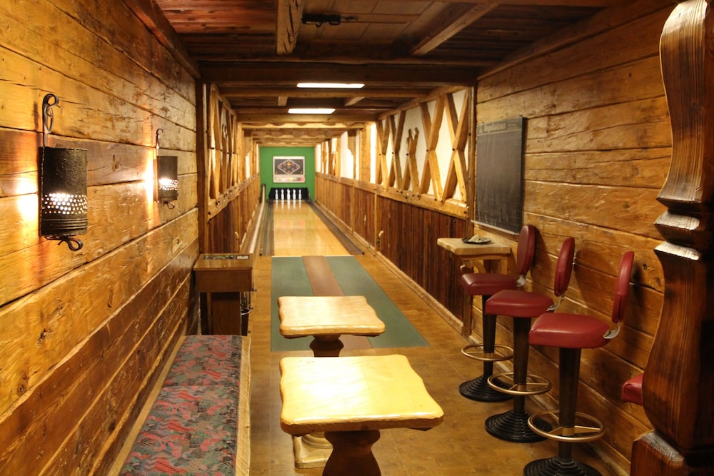 Bowling