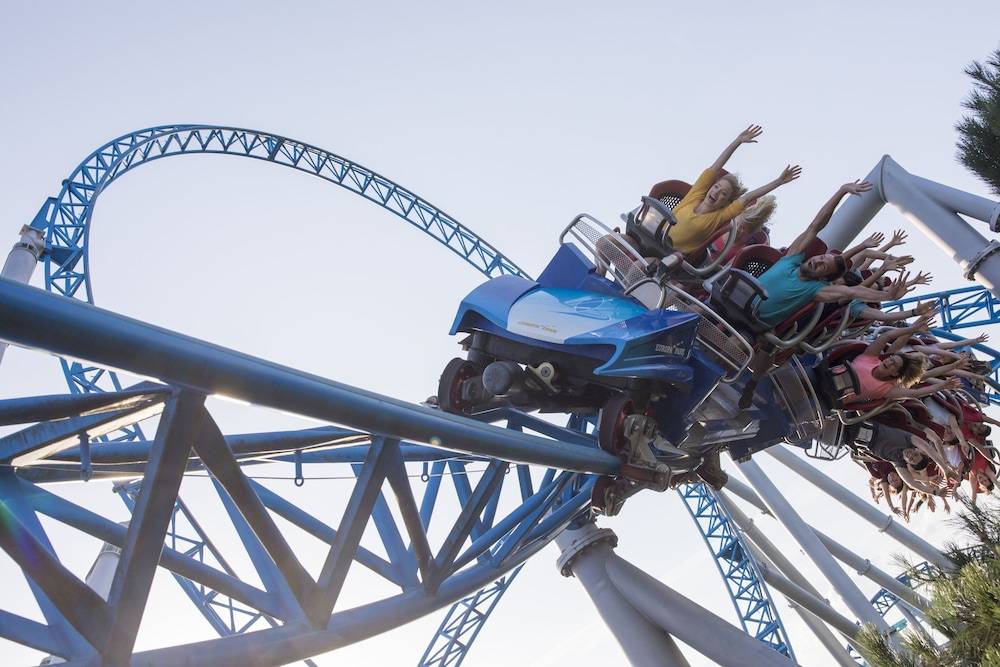 Theme park shuttle