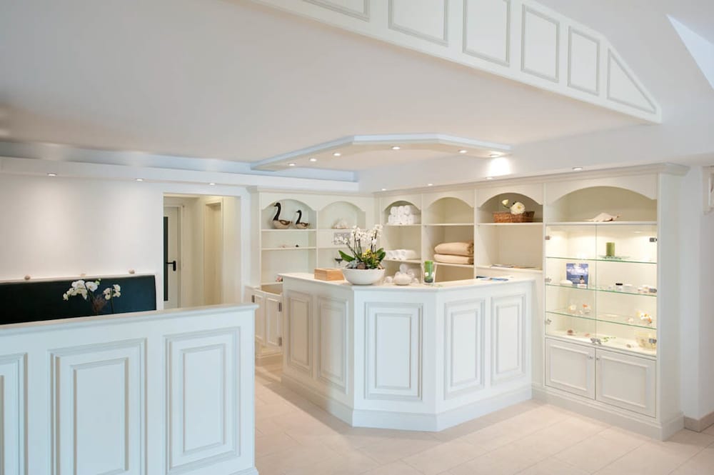 Spa reception
