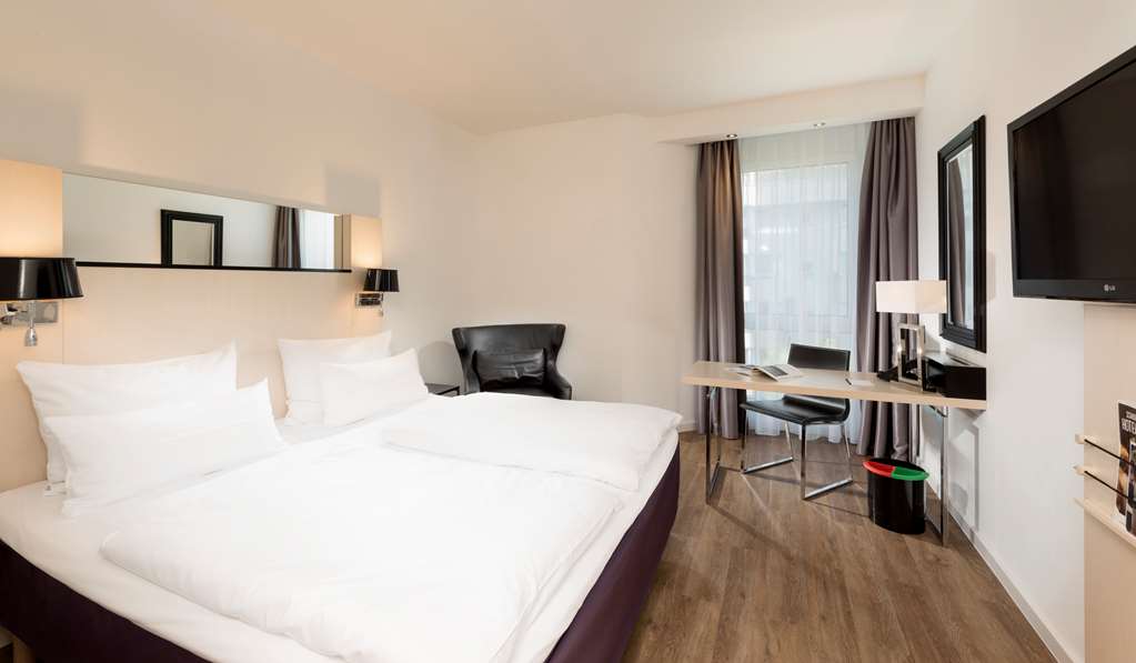 Scandic Berlin Kurfu rstendamm Room Standard TR