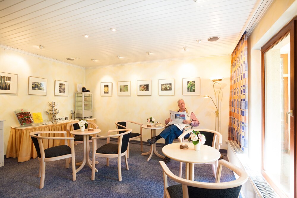 Cafe