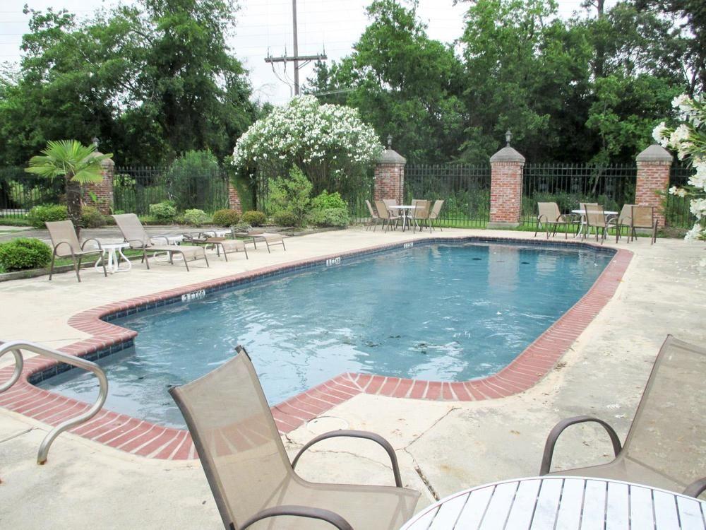 Motel 6 Lake Charles On The Bayou - photo 2