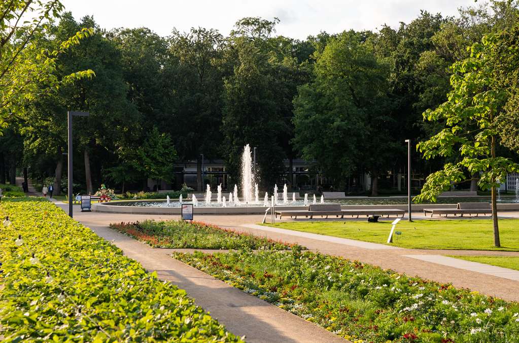 ArthotelANAFleurPaderborn Nearbyattractions