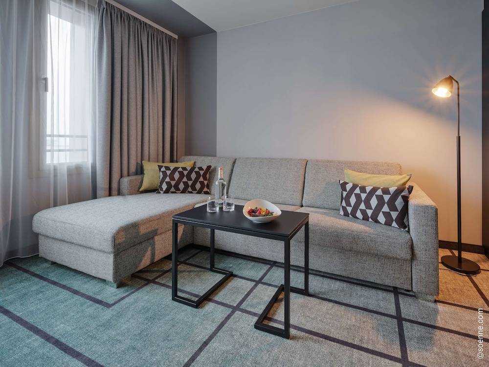 Room amenity