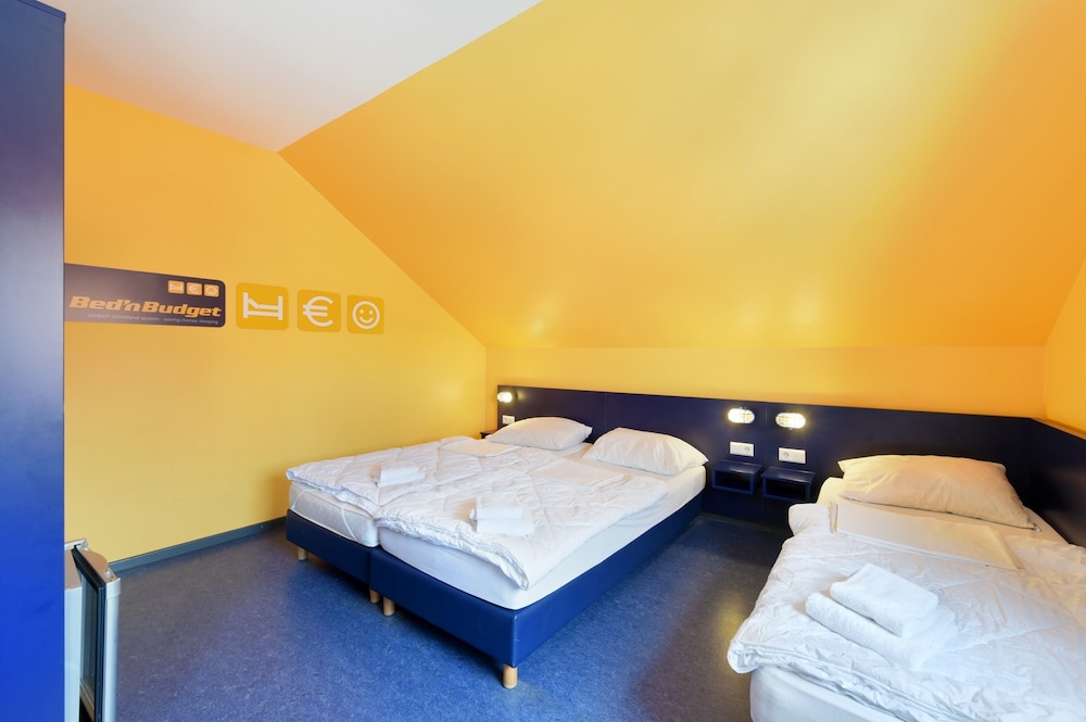 Bed'nBudget City Hostel