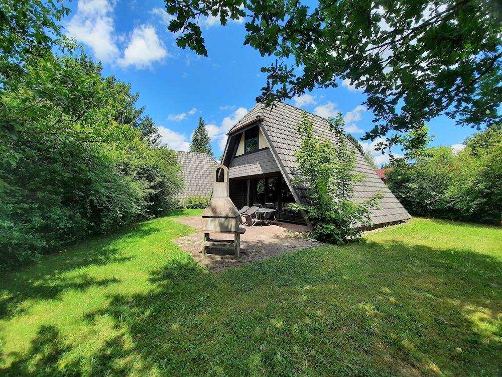 Detached tidy bungalow on Katzenbuckel mountain
