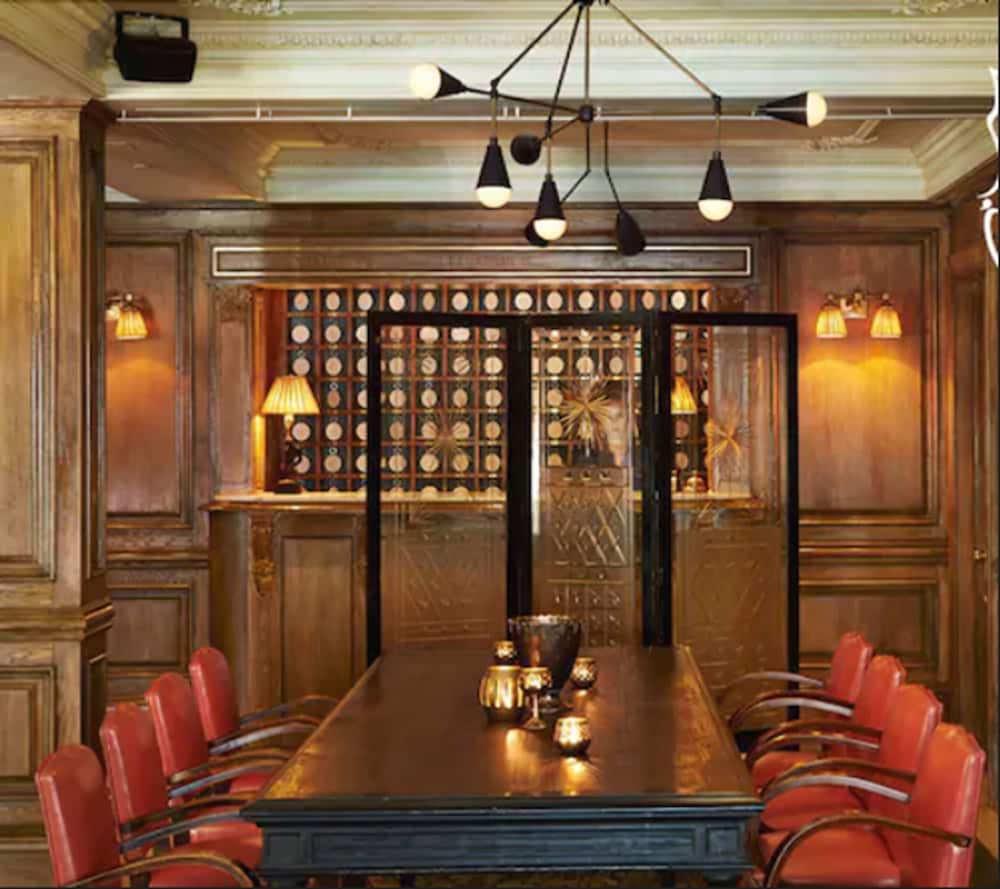 The Marlton Hotel - photo 5