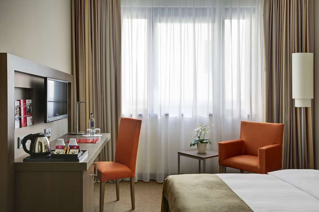 IntercityHotel Leipzig, Germany - Business Room