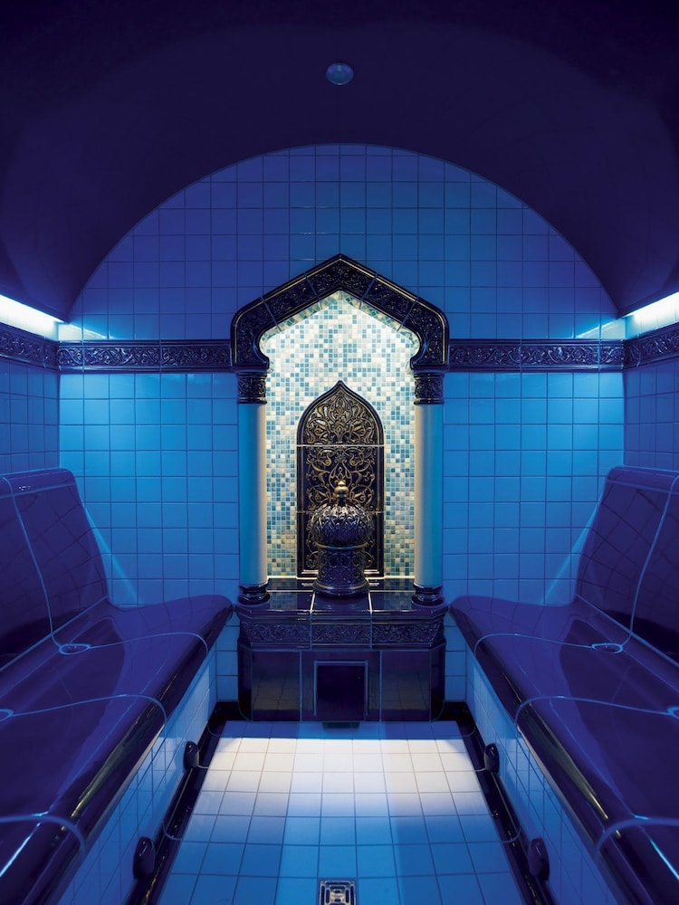Steam room