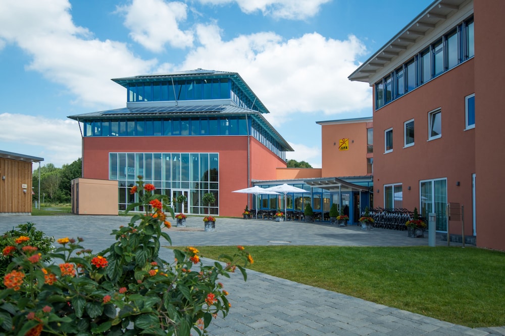 JUFA Hotel im Brückenkopfpark Jülich