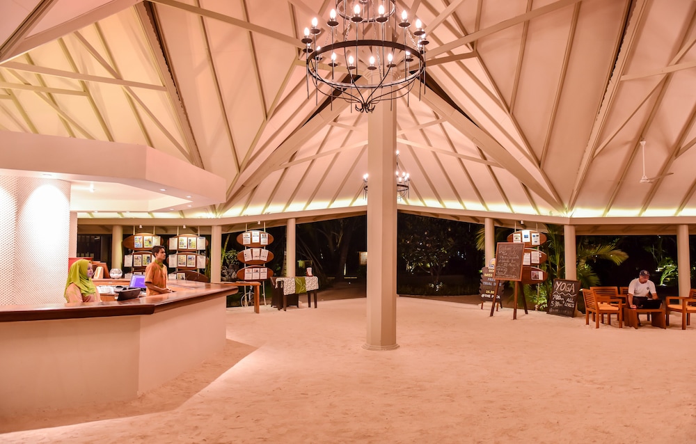 Check-in/check-out kiosk