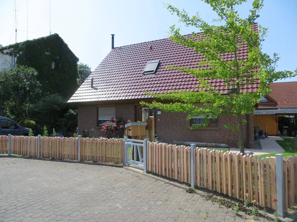 Traditional Apartment near Sea in Kühlungsborn
