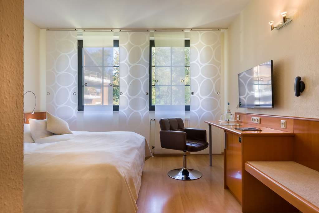 Standard double room TOP freiRaum stattHotel Moenchengladbach