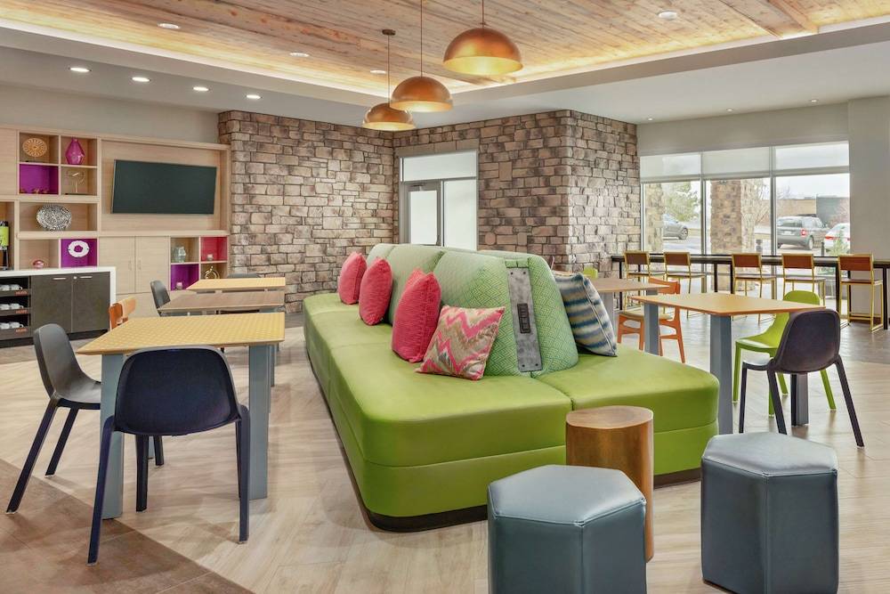 Home2 Suites by Hilton Colorado Springs South - photo 3