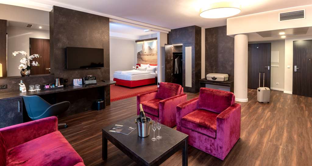 Guest room