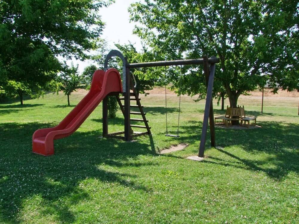 Childrens Play Area - Outdoor