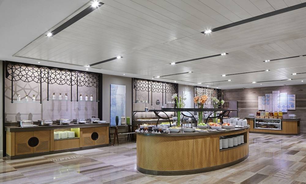 Breakfast buffet