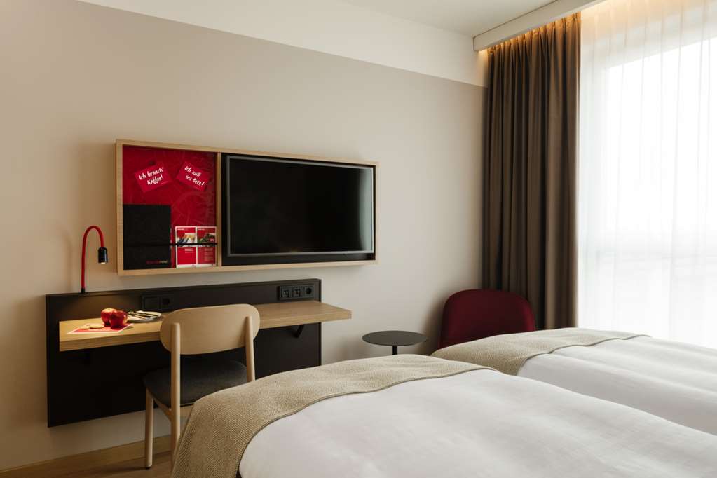 IntercityHotel Braunschweig, Germany - Double Room