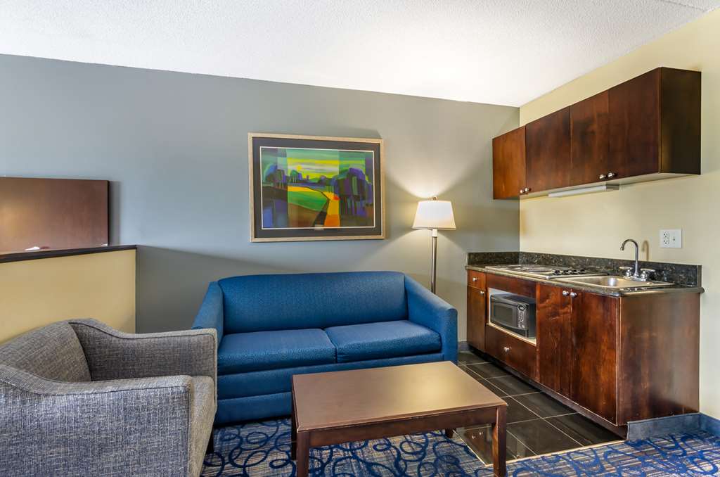 Best Western Plus Waynesboro Inn & Suites Conference Center - photo 5