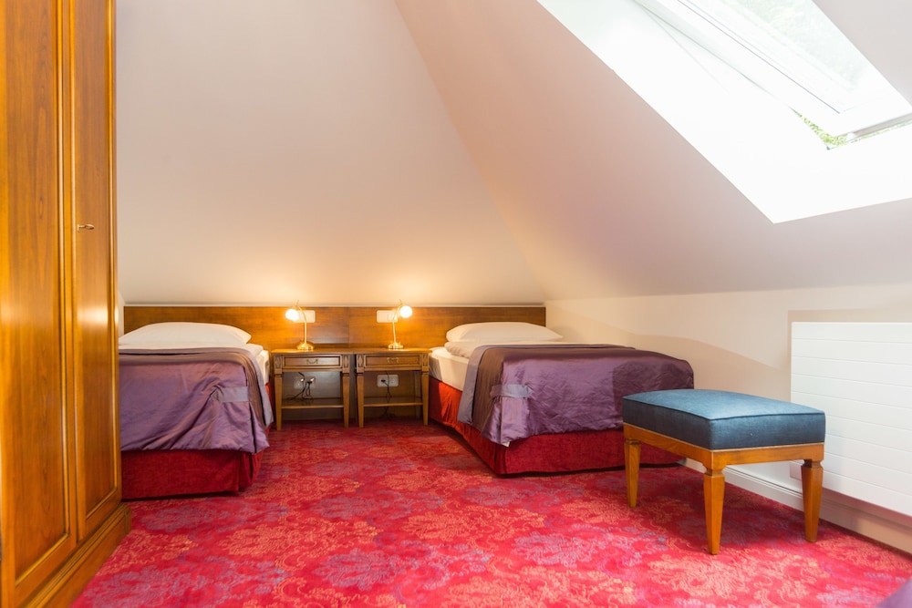 Children's theme room