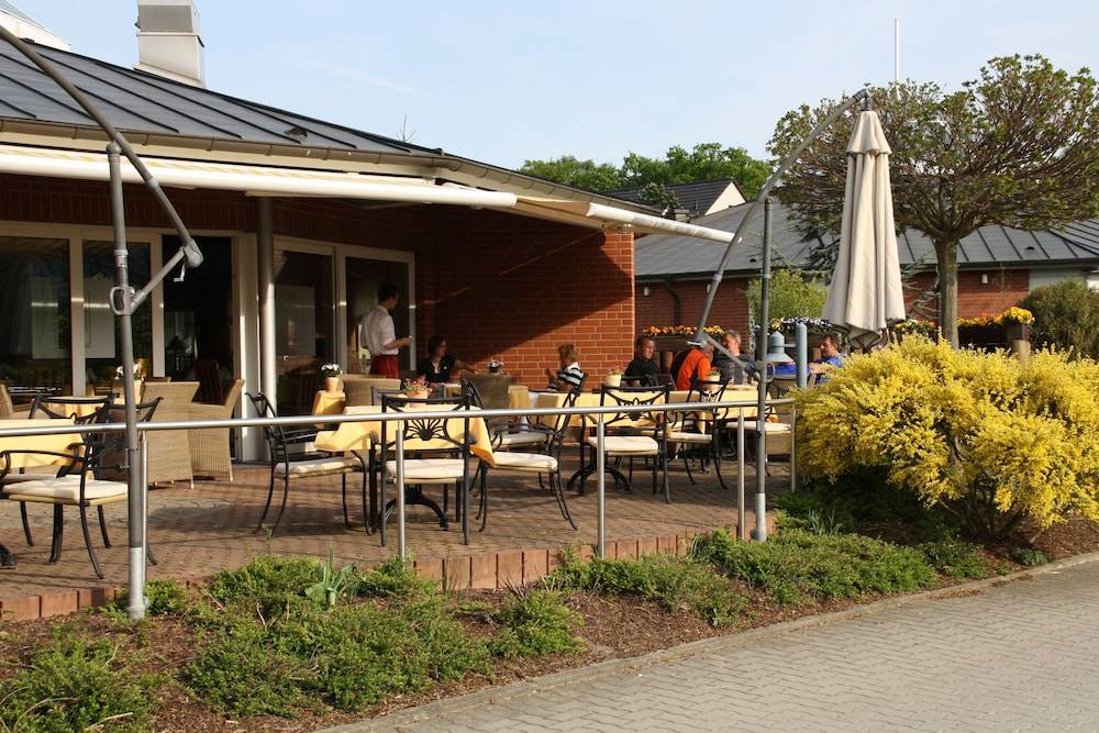 Sundeck