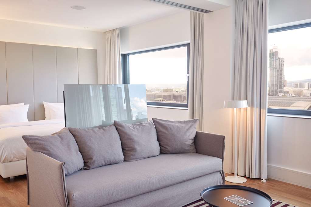 Scandic Frankfurt Museumsufer rooms master suite ZX