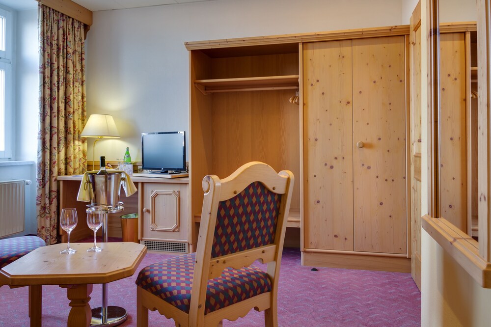 Guestroom