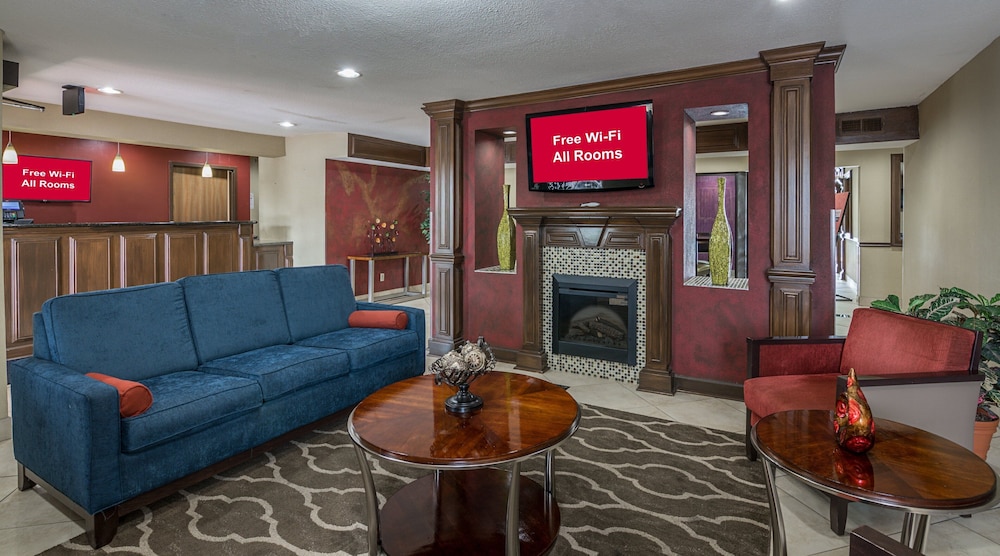 Red Roof Inn & Suites Little Rock - photo 2