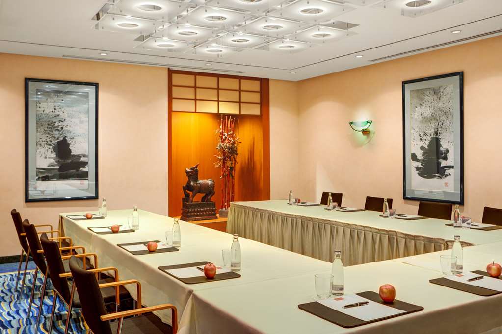 Steigenberger Hotel Hamburg, Germany - Meeting Room