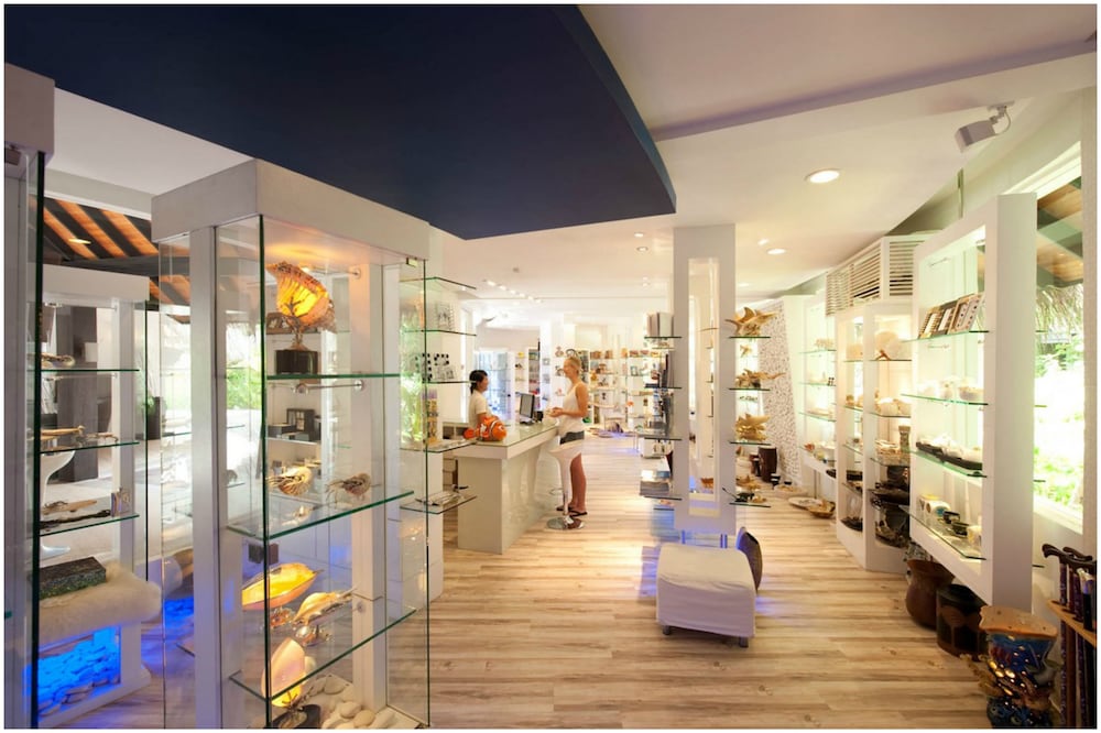 Gift shop